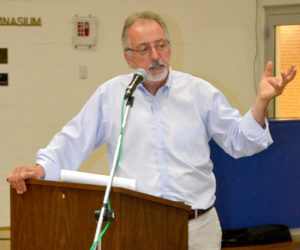 Maine Department of Transportation project engineer Steve Sawyer responds to a peer review of the Route 27 corridor improvement plan at the Boothbay Board of Selectmen's meeting at the Boothbay Region YMCA on Aug. 10. (Abigail Adams photo)