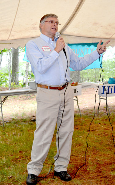 State Sen. Chris Johnson speaks of a comprehensive economic plan legislators plan to implement with or without the support of the governor at the Lincoln County Democratic Committee's annual lobster bake Saturday, Aug. 13. (Abigail Adams photo)