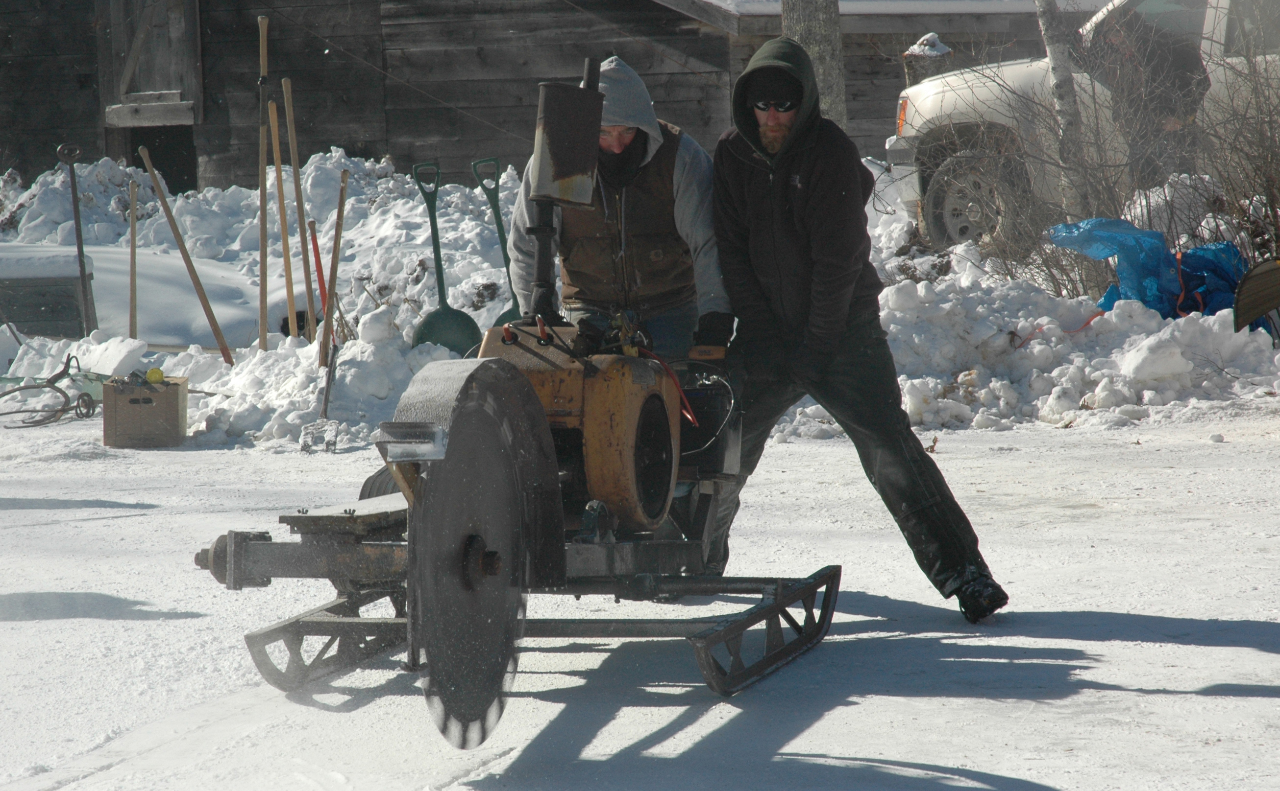 South Bristol Ice Harvest Postponed The Lincoln County News