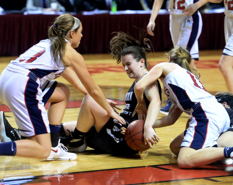 Anna Hatch dives on the floor for a loose ball. (Carrie Reynolds photo)