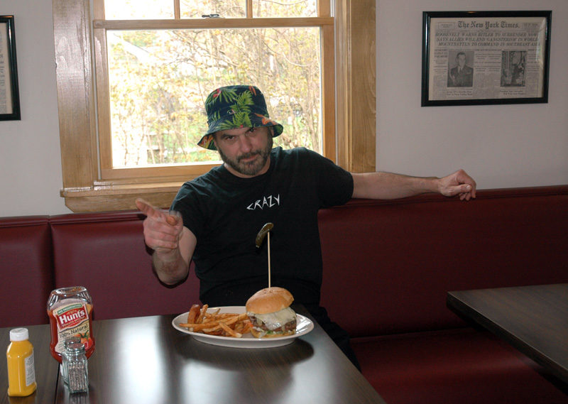 Burgers, Milkshakes, and More Available at New Waldoboro Restaurant