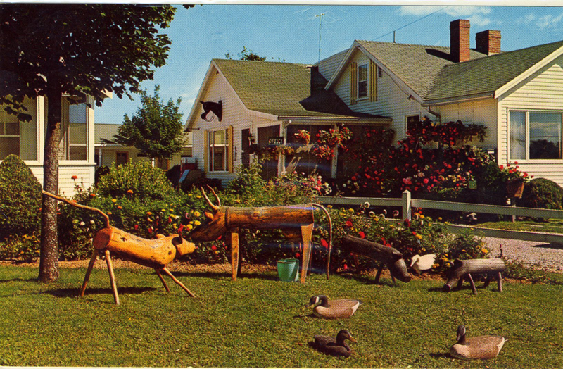 The County Fair Motel, 24 units, recommended by Duncan Hines and Emmons Walker, 1950s. (Postcard image courtesy Marjorie and Calvin Dodge)