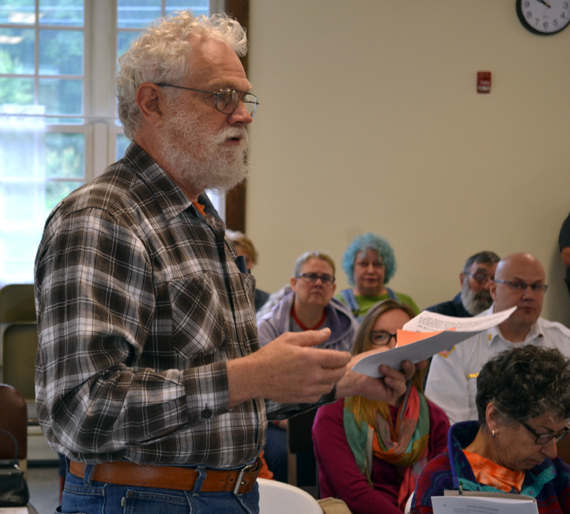 Dresden Budget Review Committee member Dave Probert asks questions about the ambulance service contract at Dresden's annual town meeting Saturday, June 17. (Abigail Adams photo)