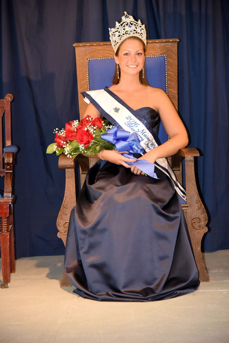 Call for Applicants for 2017 Maine Wild Blueberry Queen The Lincoln