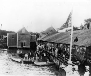 Cottrells Wharf and steamboat landing, 1908. (Photo courtesy Calvin and Marjorie Dodge)