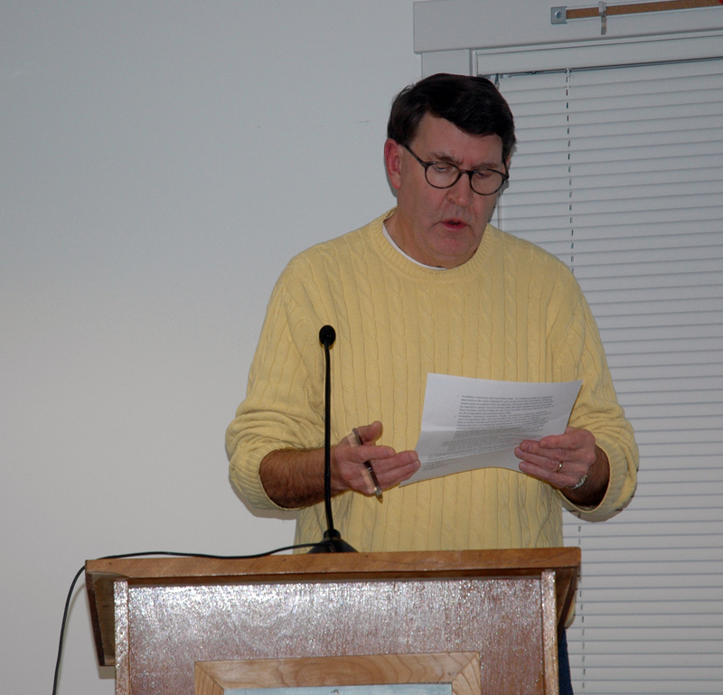 Waldoboro Marijuana Committee Vice Chair Andrew Zulieve reads the committee's recommendation to adopt a prohibition on retail marijuana to the Waldoboro Board of Selectmen on Tuesday, Nov. 28. (Alexander Violo photo)