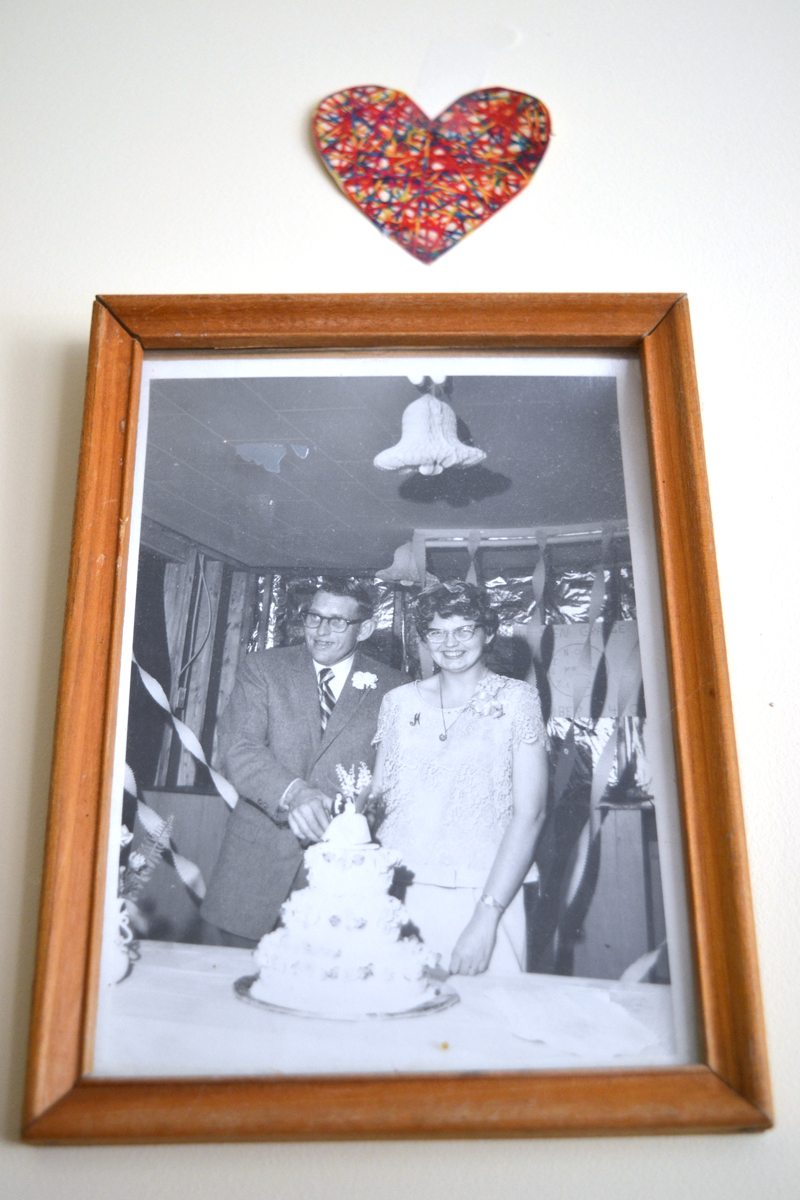 A photograph of Elden and Marilyn Beane on their wedding day, Nov. 10, 1967, hangs in their room at Crawford Commons. (Christine LaPado-Breglia photo)