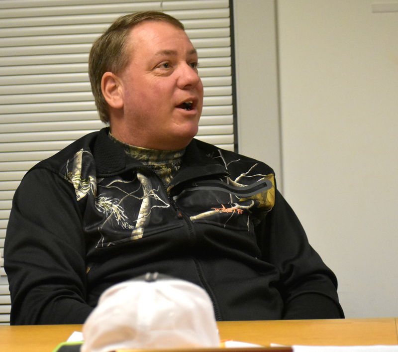 Waldoboro Selectman Abden Simmons discusses concerns about the Medomak Valley Community Foundation's plans for A.D. Gray on Tuesday, Jan. 23. (Alexander Violo photo)