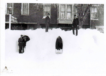 Damariscotta's Main Street, 1898, with snowbanks and tunnels. (Photo courtesy Newcastle Historical Society)