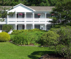 The Cedar Crest Inn