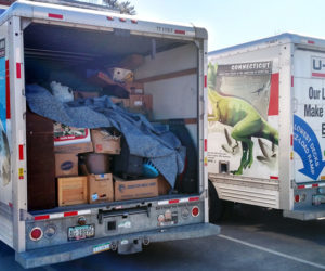The Lincoln County Sheriff's Office is advising renters of storage units to check for break-ins or missing items after police seized two moving trucks full of items taken from storage units in four counties.