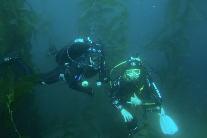 Christopher Rigaud (left), of the Darling Marine Center, works one-on-one with a diver from the National Park Service at the University of Southern CaliforniaÂ’s Wrigley Institute for Environmental Sciences.