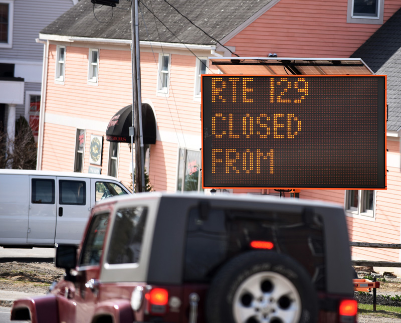 A digital sign in Newcastle informs motorists that "Route 129" will be closed from 6 p.m., Tuesday, April 24 to 6 a.m., Thursday, April 26. The closure is of a section of Bristol Road in Damariscotta between School Street and Main Street. (Jessica Picard photo)