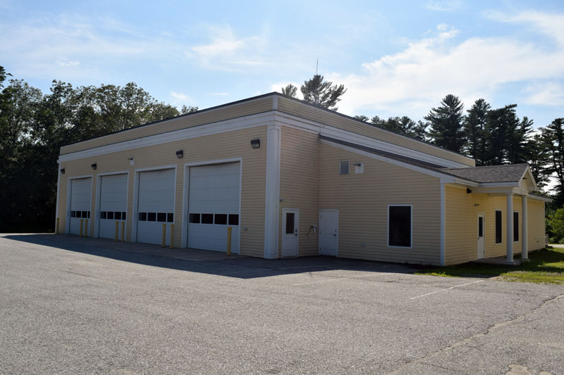 The Dresden Fire Department's primary modern-day station, at the intersection of Routes 128 and 197 in West Dresden. (Jessica Clifford photo)