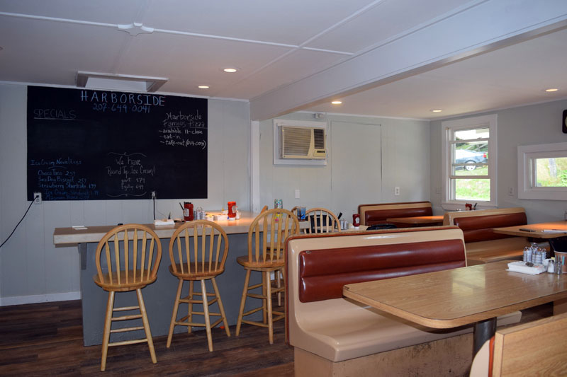 Harborside's dining area. (Jessica Clifford photo)