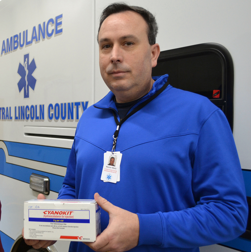 Warren Waltz, service chief of the Central Lincoln County Ambulance Service, in a 2017. After 19 years in the role, Waltz will step down Oct. 31. (Maia Zewert photo, LCN file)