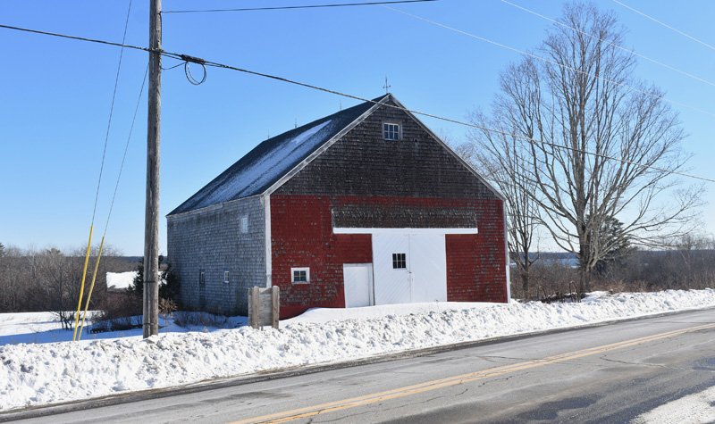 Thirty Acre Farm plans to renovate this barn across from 145 Waldoboro Road in Bremen and to build a new barn and greenhouse on the property. (Alexander Violo photo)