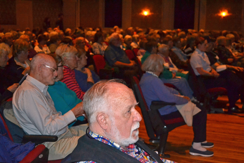 Hearts Ever Young's first show of a three-show run of "A Decade of Razzle Dazzle" on the afternoon of Monday, May 20 fills the seats at Lincoln Theater. (Christine LaPado-Breglia photo)