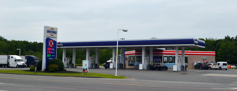 As of July 24, the Irving Circle K at 639 Bath Road will serves as a bus stop for the Concord Coach Line. The bus service in Wiscasset was suspended this past January due to its service not having a place to stop in Wiscasset to pick-up or drop-off passengers. (Charlotte Boynton photo)