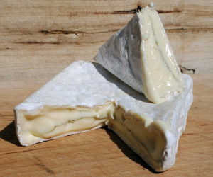 Lakin's Gorges prize-winning "Rockweed" cheese.