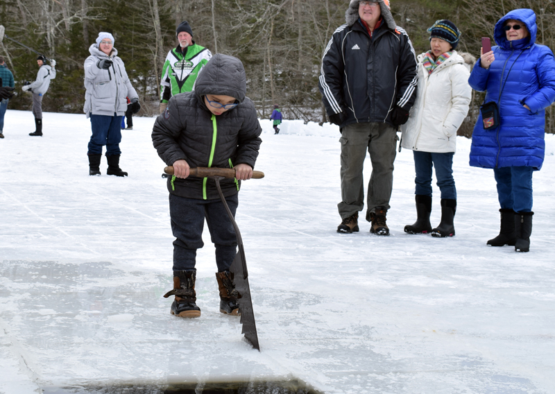 South Bristol Ice Harvest Draws Hundreds in 'Biggest Year Ever' The