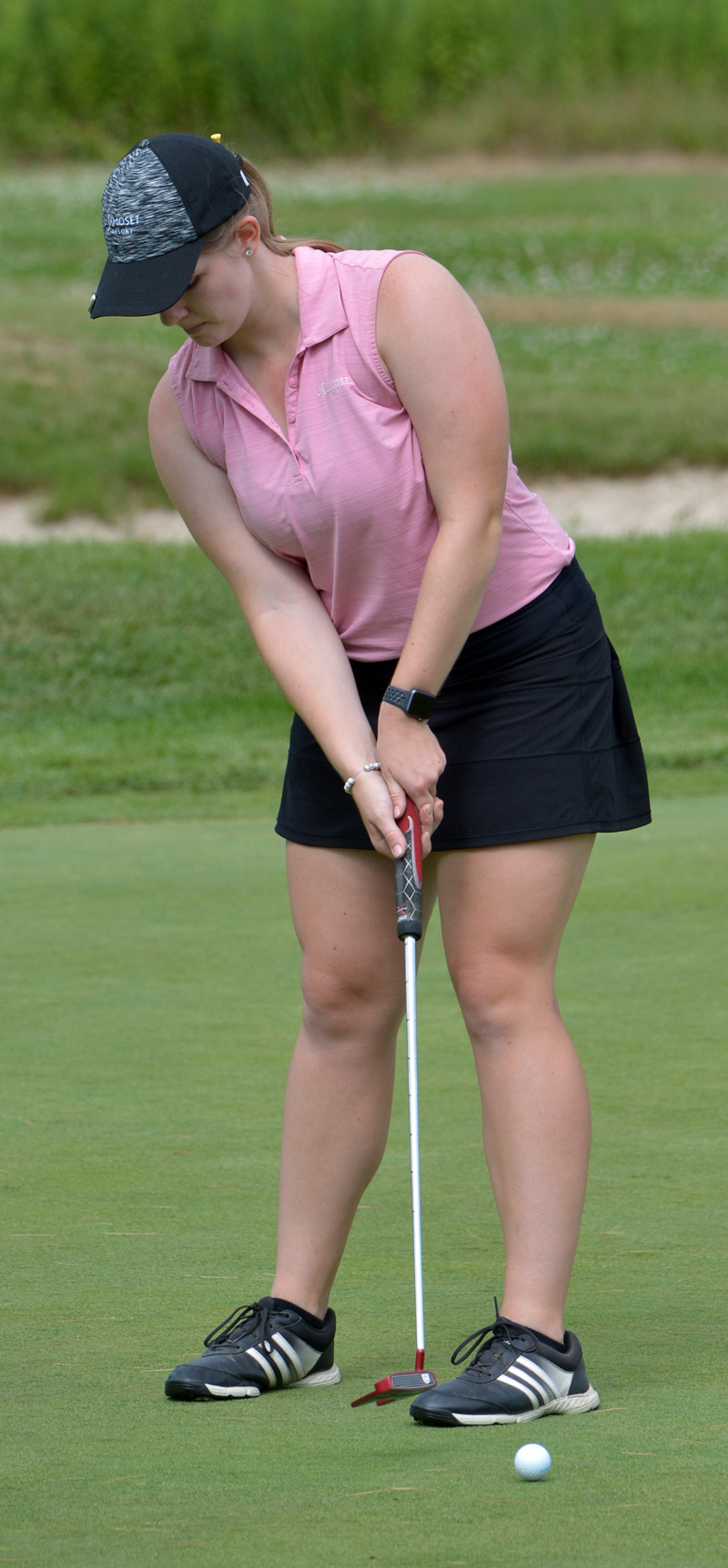 Bailey Plourde's putt for eagle on 18 just misses on Tuesday, July 21 at the Maine Women's Amateur golf championship. (Paula Roberts photo)