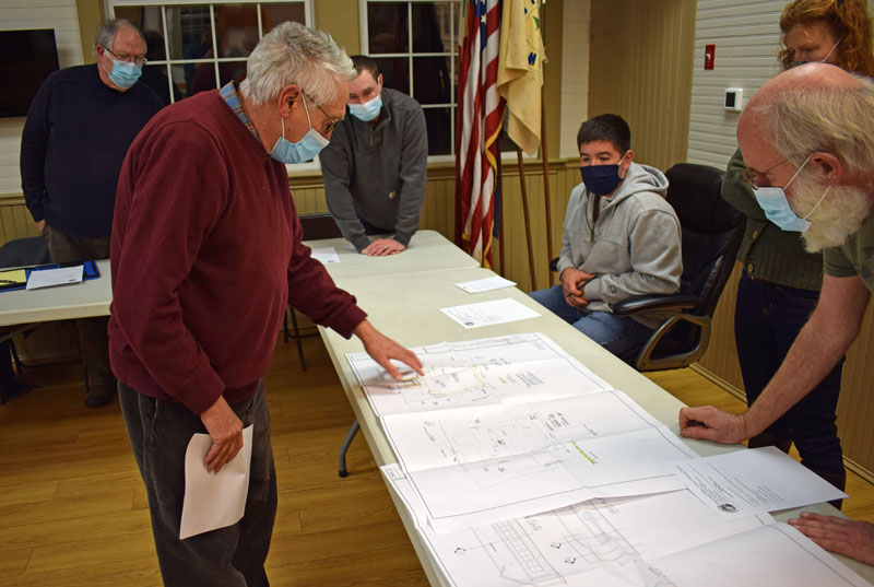 Newcastle-based architect George Parker explains plans to rebuild the Seagull Shop to the Bristol Planning Board on Thursday, Nov. 19. The iconic gift shop and oceanside restaurant at Pemaquid Point burned down Sept. 9. (Evan Houk photo)