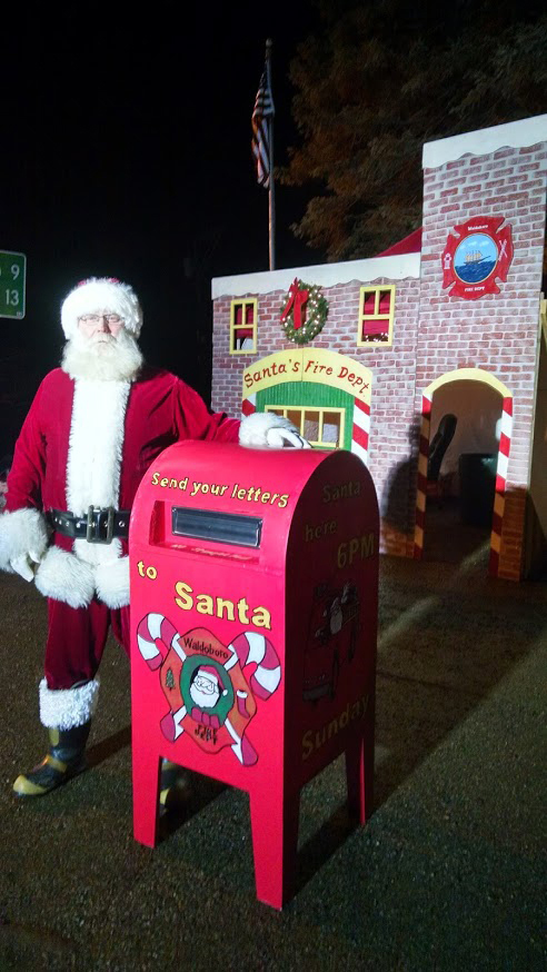 Santa Claus is coming to Waldoboro Sunday, Dec. 20.