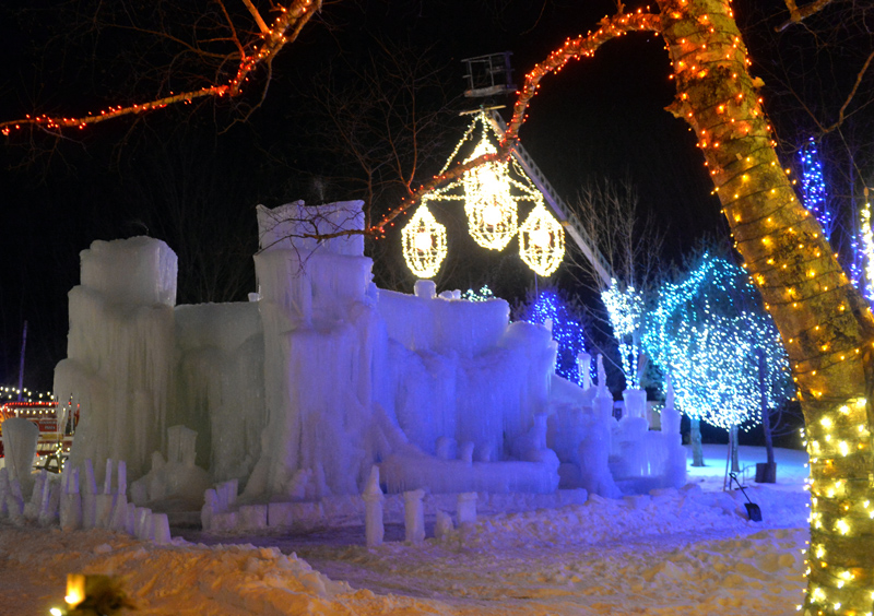 An ice palace at Food Trucks A-Go on Route 27 in Boothbay. (Paula Roberts photo)