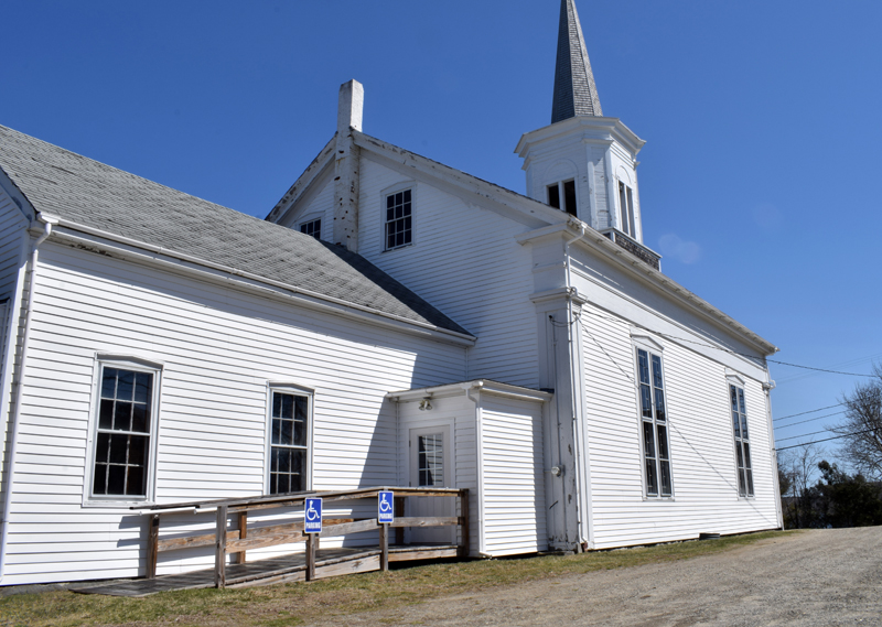 A side view of the Round Pond United Methodist Church on Friday, April 9. Members voted to close the church Tuesday, April 6. (Evan Houk photo)