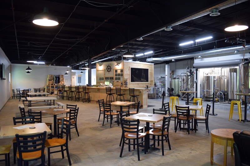 Bath Ale Works' open concept taproom at the Wiscasset Marketplace gives customers a nearly full view of the brewing equipment. (Nate Poole photo)