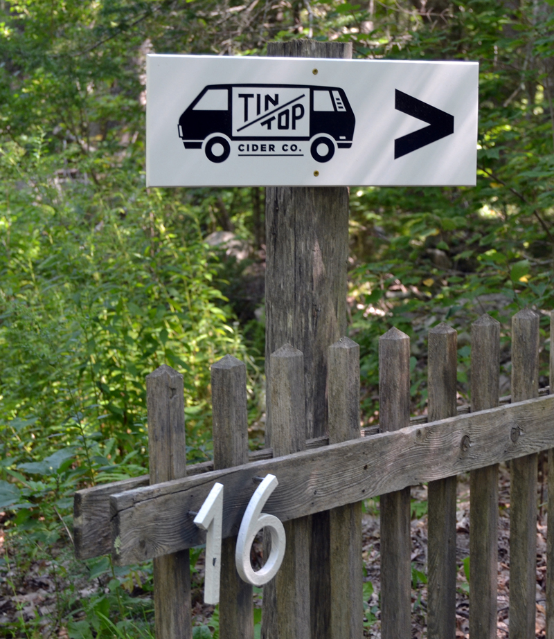 A sign points to Tin Top Cider Co.'s location on South Old Sheepscot Road in Alna. (Maia Zewert photo)