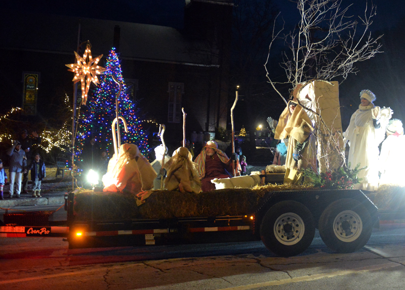 The Villages Christmas Parade 2022 Stats Villages Of Light Culminates In Return Of Parade - The Lincoln County News