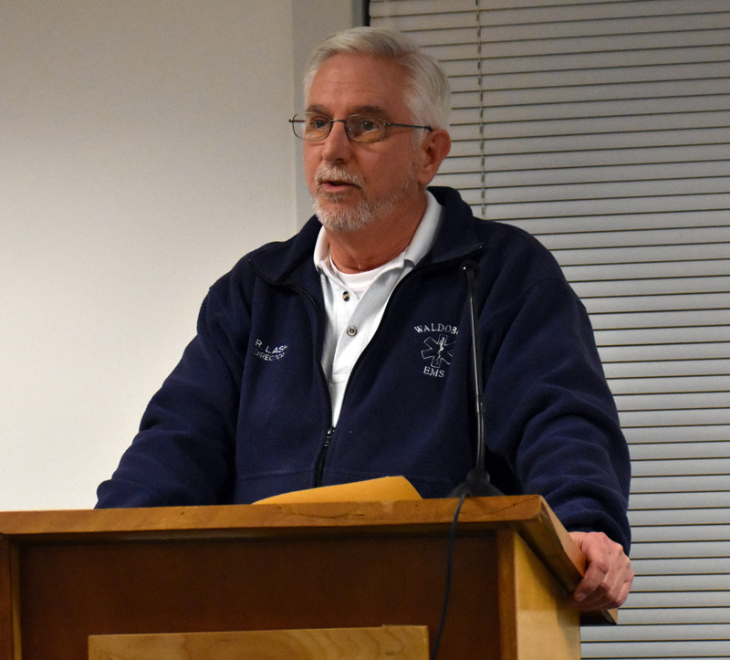 Waldoboro Emergency Medical Services Director Richard Lash addresses the Waldoboro Select Board during a 2018 meeting. (LCN file photo)