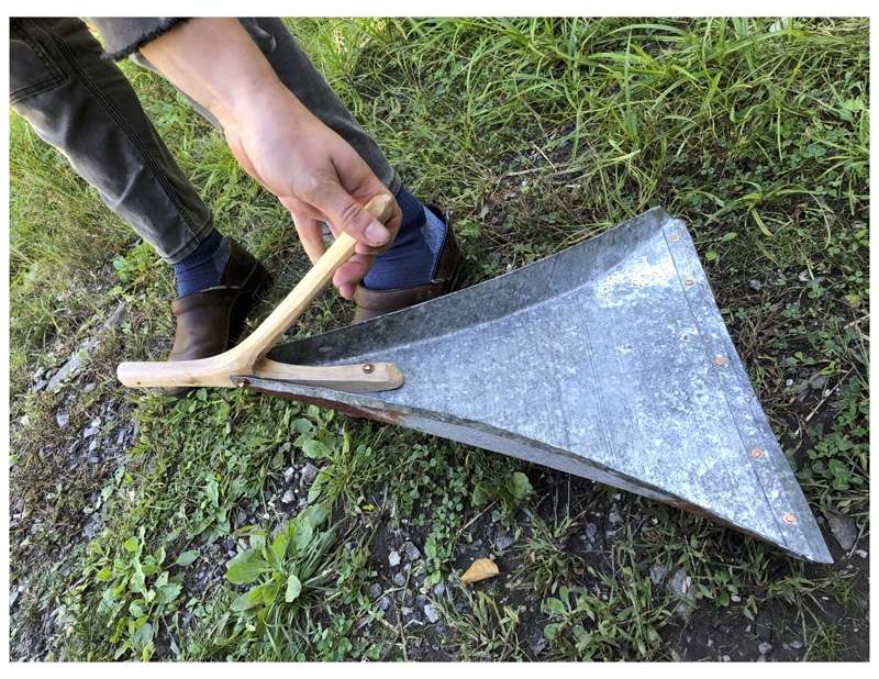 Broom and DustpanMaking Class The Lincoln County News