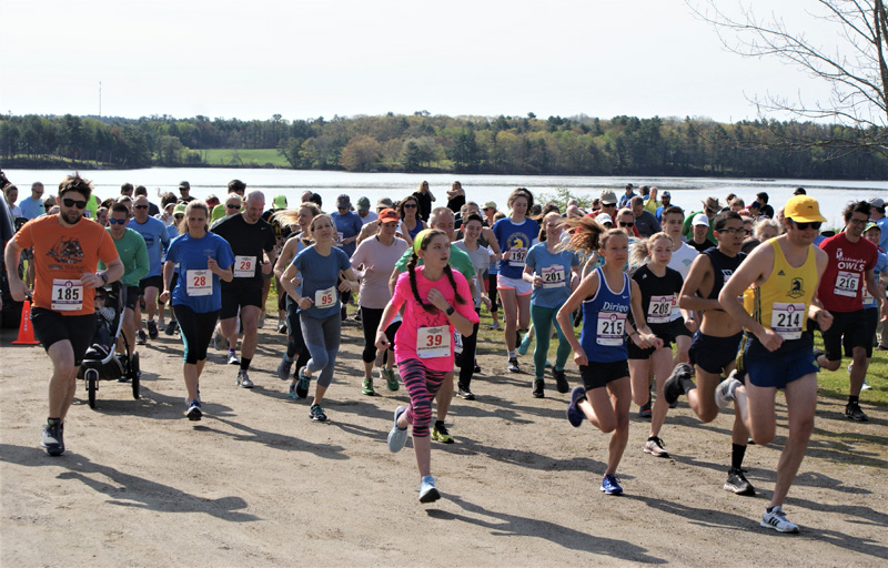 Runners starting the 5K run/walk in 2019. (Photo courtesy John Martins)