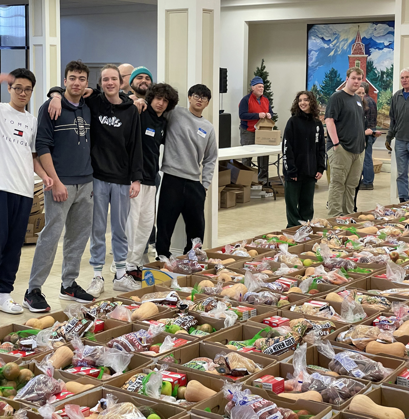 LA Students Volunteer at Ecumenical Food Pantry The Lincoln County News