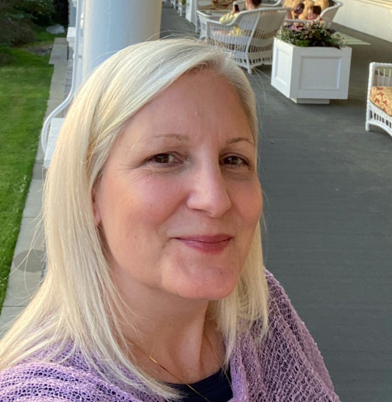 Characters of the County Kellie Peters is Fully Involved The Lincoln