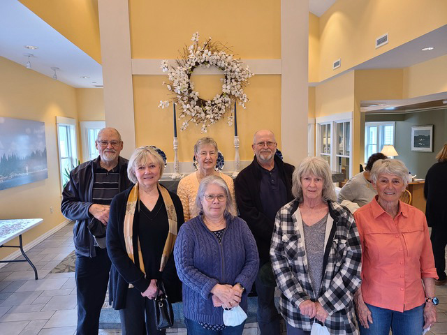 New Coastal Family Hospice Volunteers at the Sussman House. Back row: Guy Brandes, Kate Bennett, Susan Stopper, Steve Ruelke. Front row: Jill Richard, Chris Eger, Linda Gamlen. Missing from photo: Martha Meyer and Rebecca Greene. (Photo courtesy Coastal Family Hospice Volunteers)