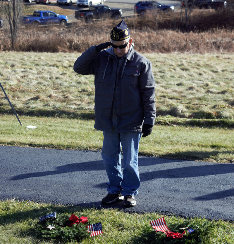 Local Volunteers Remember the Fallen on Wreaths Across America Day