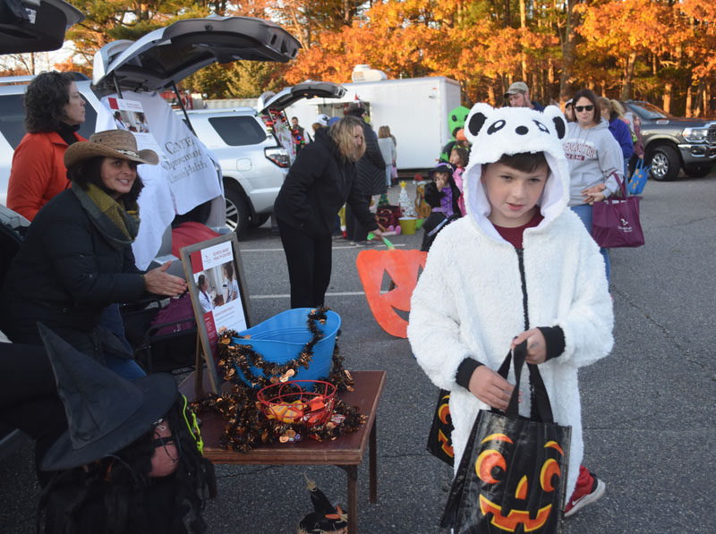 Trunk-or-treaters progress through more than 30 trunks distributing candy at Great Salt Bay Community School in Damariscotta on Oct. 31, 2023. The event will return on Halloween night, Thursday, Oct. 31. (LCN file photo)