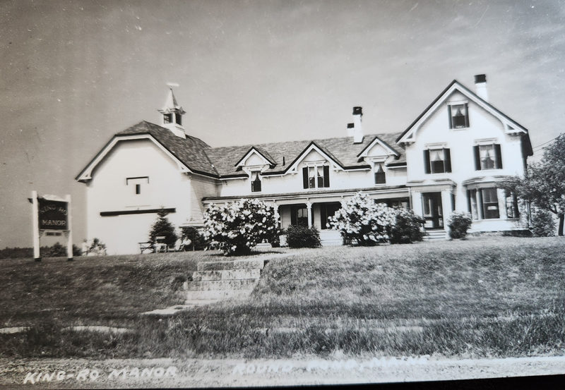 King Ro Manor hotel in its heyday, approximately 1940. (Photo courtesy Lori Crook)