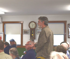 Ed Pentaleri, treasurer of Historic Alna, speaks in favor of the town transferring two historic parcels in Head Tide village during a special town meeting on Thursday, Aug. 28. The property includes a general store and stable that existed during the village's industrial peak. (Ali Juell photo)