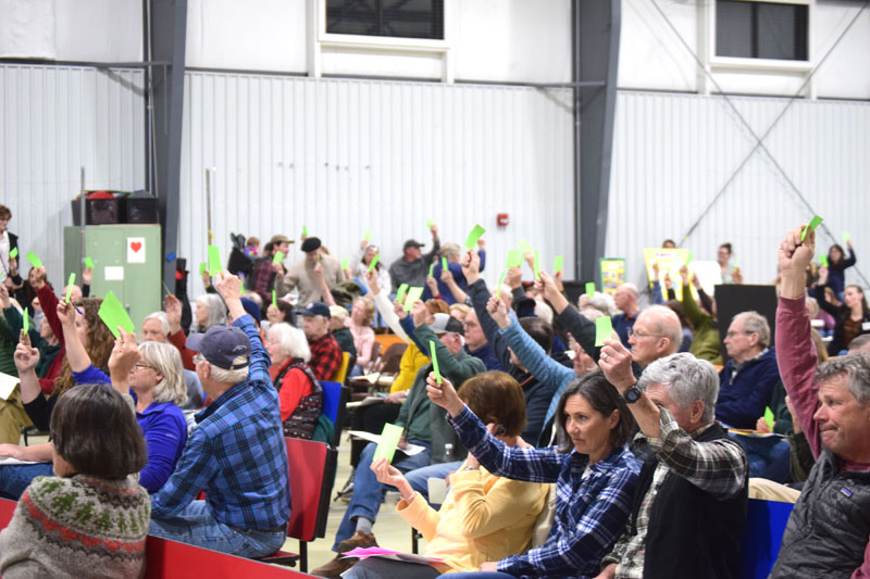 Aquaculture Ordinance Amendments Fail at South Bristol Annual Meeting