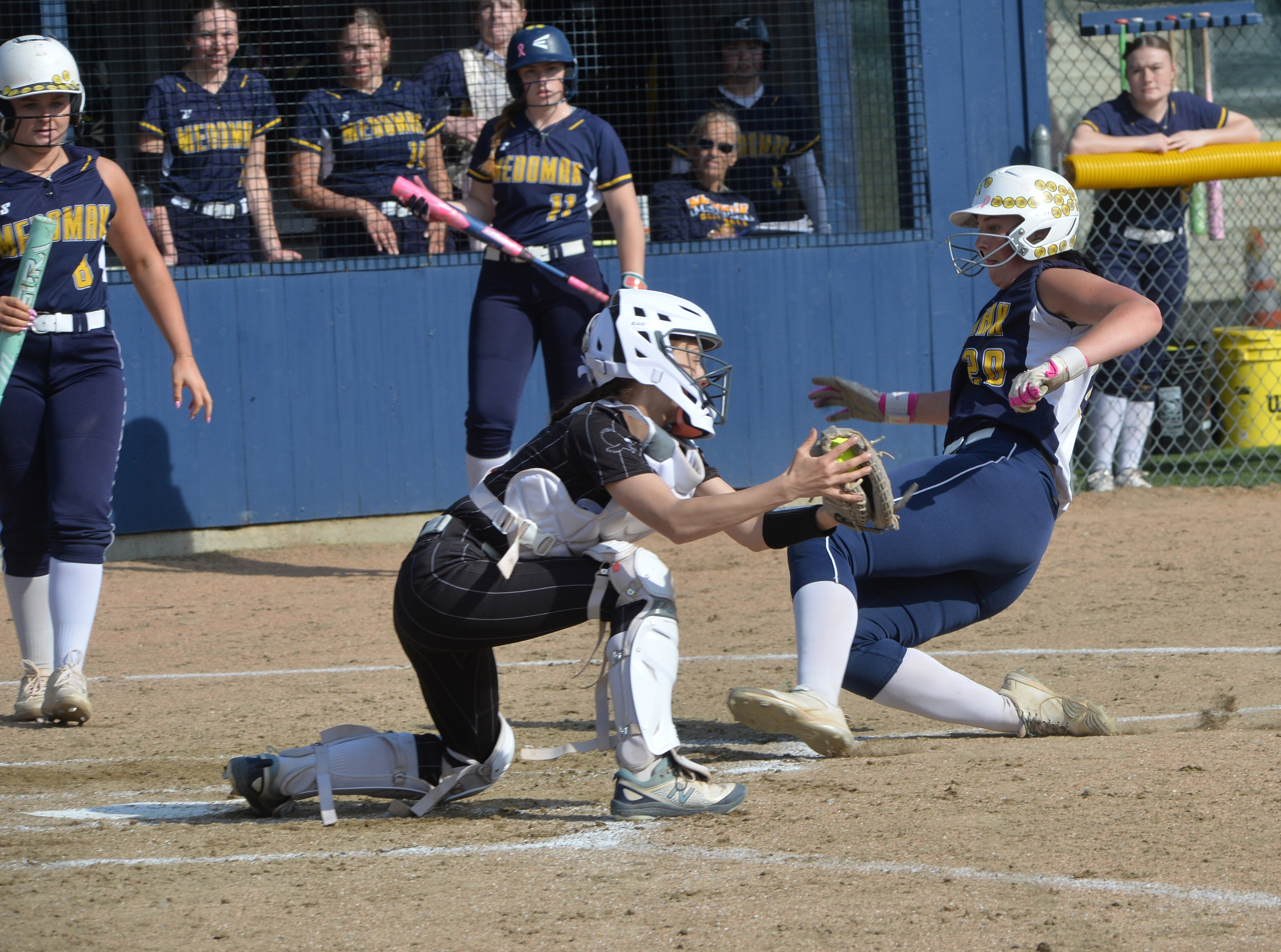 Medomak Softball Improves To  6-0 With Win Over LA Eagles